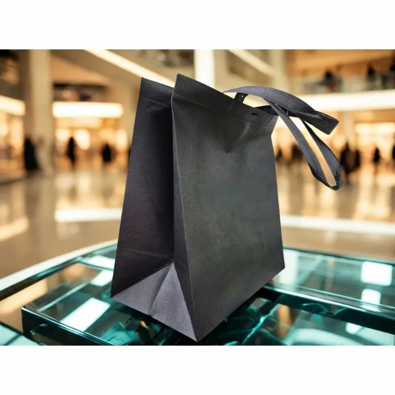 PP non-woven Vicplast heat seal bag with die-cut handle – eco-friendly packaging solution