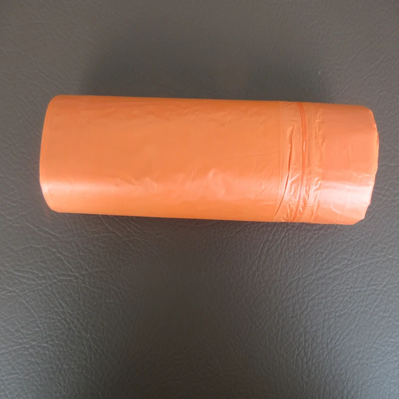 Plastic trash bag roll – C fold design for easy use